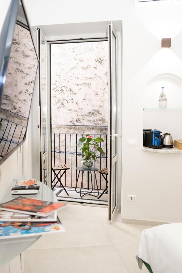 Casa Renato Apartment *